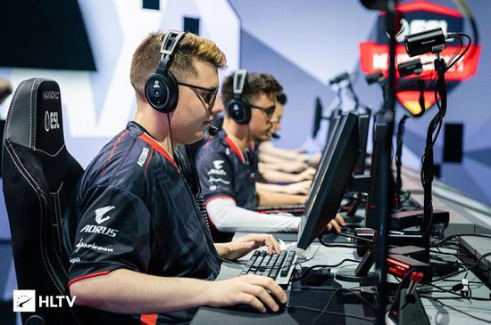 深入解析LOL海克斯大乱斗歌利亚符文效果